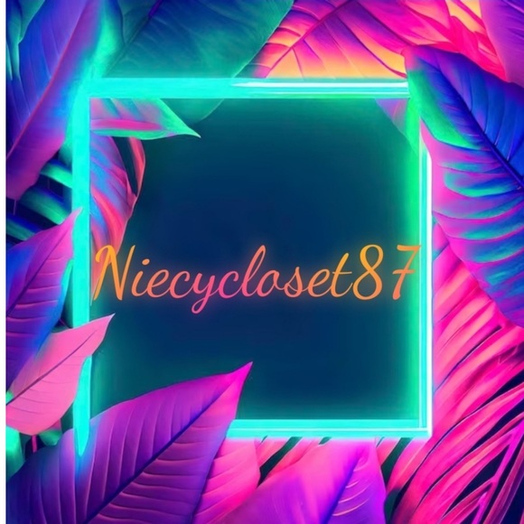 niecycloset87